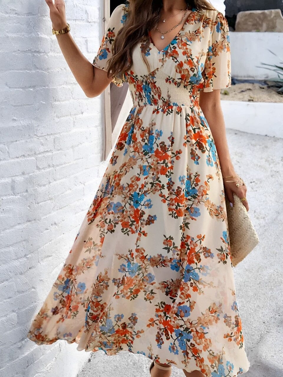 Vestido Amélia -  Elegância Floral para Todas as Ocasiões