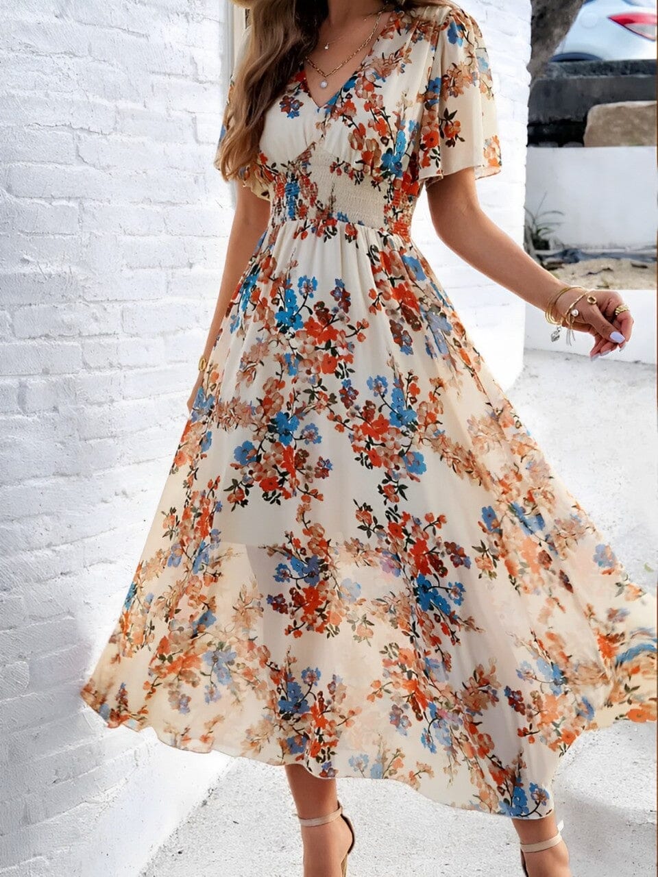 Vestido Amélia -  Elegância Floral para Todas as Ocasiões