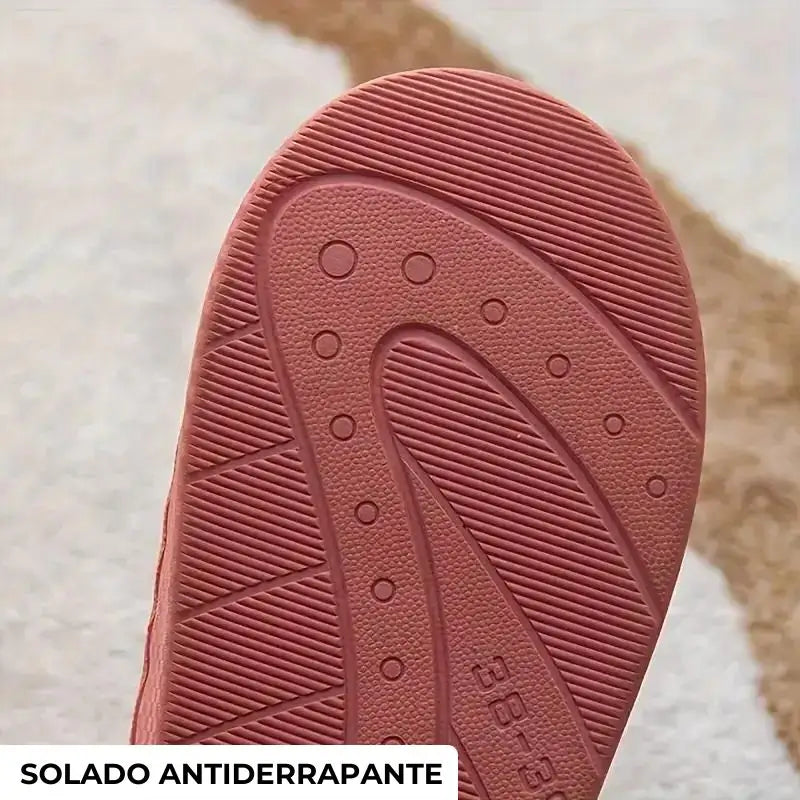 Pantufa Feminina Peluciada Antiderrapante 